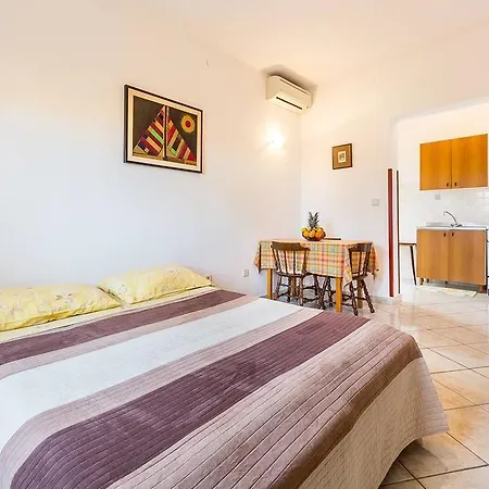 Appartement Grzi *